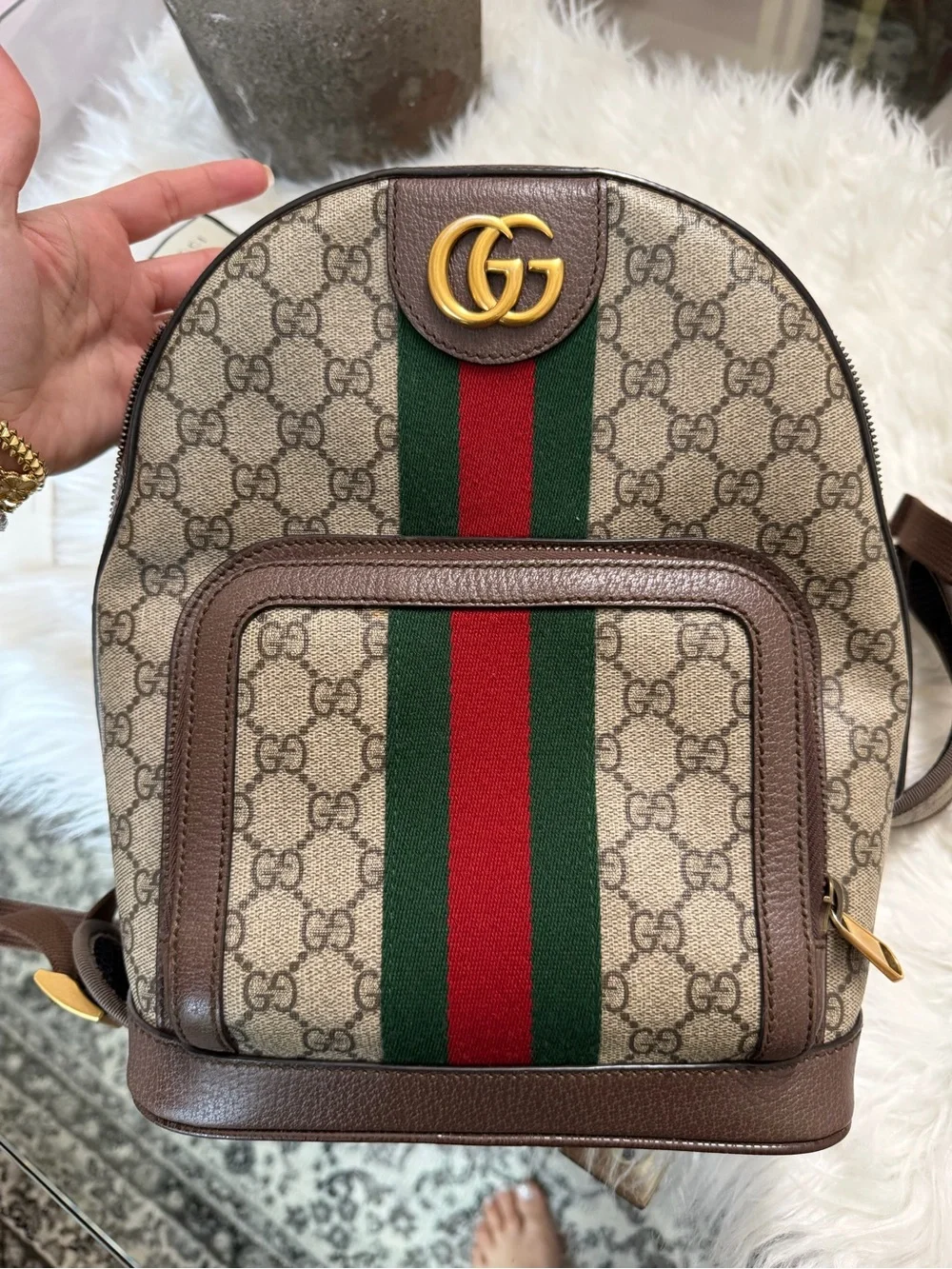 Gucci iconic gg